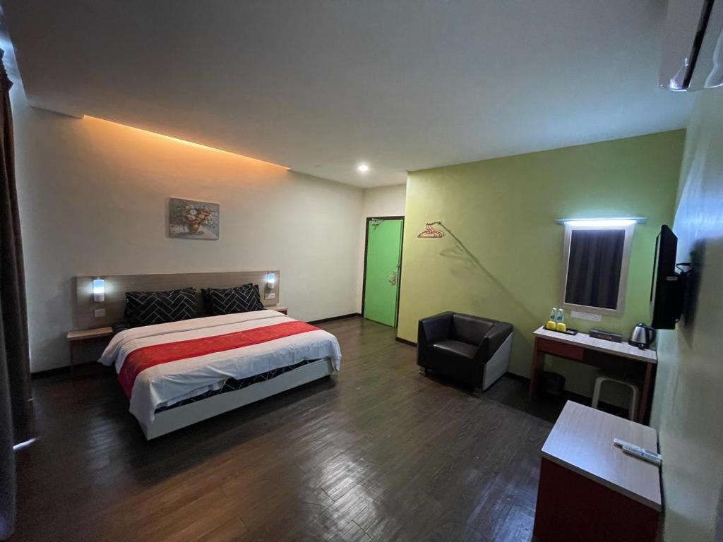 N&L Hotel קואלה טרנגאנו מראה חיצוני תמונה