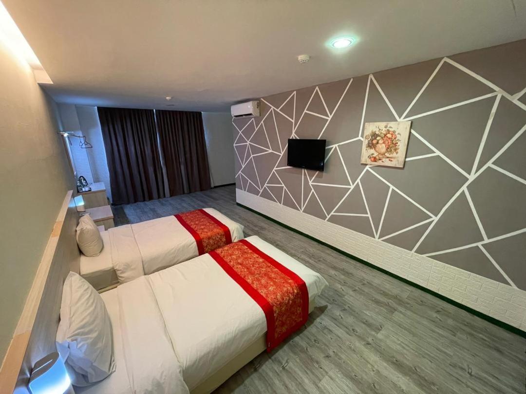 N&L Hotel קואלה טרנגאנו מראה חיצוני תמונה